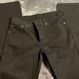 Levis jean black denim. Size 31x32. Never worn brand new